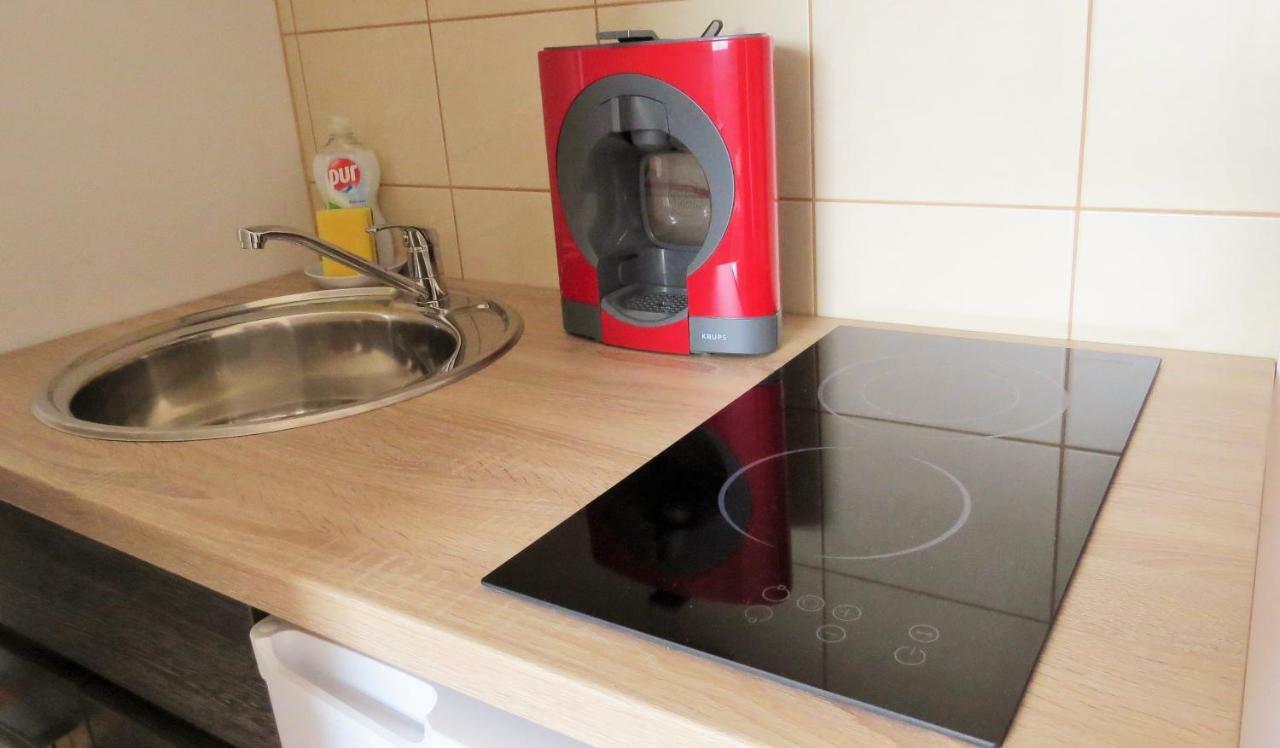 Mia Airport Studio Apartment - 0-24H Self Check In&Out - Parking On Site Velika Gorica Εξωτερικό φωτογραφία