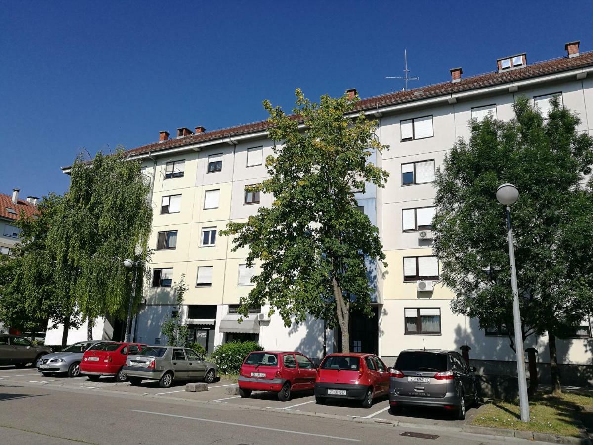 Mia Airport Studio Apartment - 0-24H Self Check In&Out - Parking On Site Velika Gorica Εξωτερικό φωτογραφία